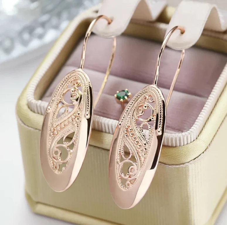 Elegant Hollow Gold Earrings