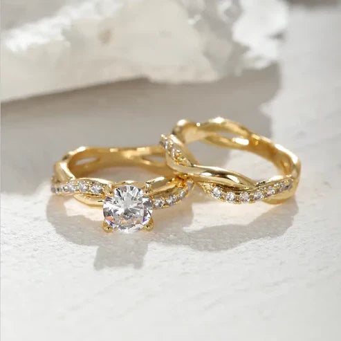 Vintage Sparkling Ring Set