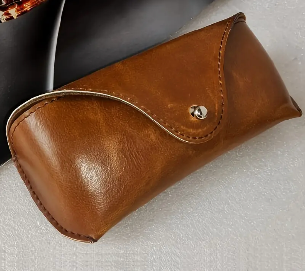Zarino Jewellery's leather eyeglass case with robust clip
