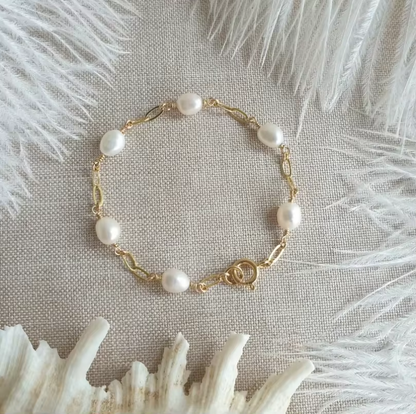 Vintage Barroque Pearl Bracelets