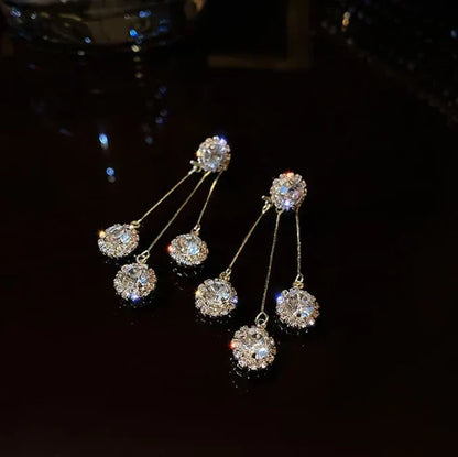 Tertia Honoria Earrings