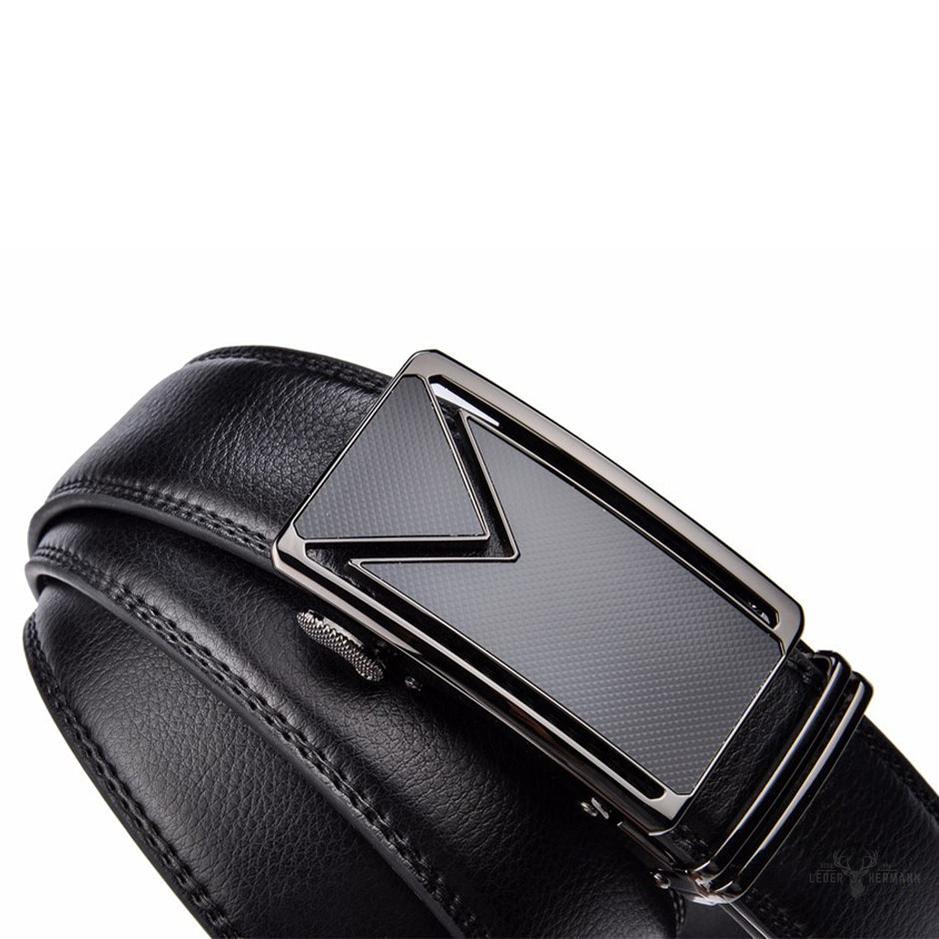Classic leather belt